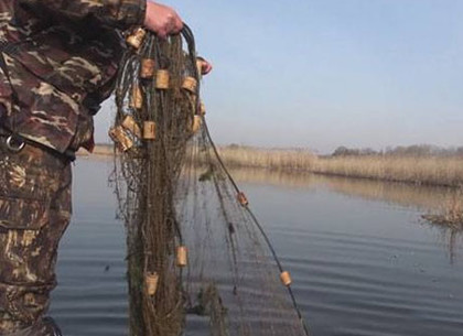 Харьковская рыбохрана за вторую неделю нереста вышла в лидеры по ловле и штрафованию браконьеров