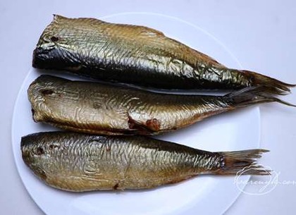 Ботулизм: поел рыбки домашнего копчения и попал в реанимацию