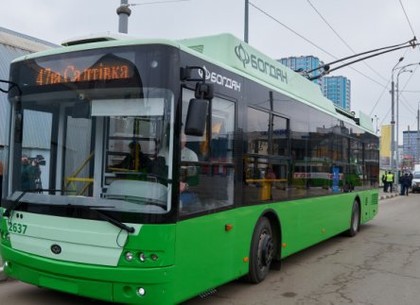 В Пятихатки из центра будет ходить новейший троллейбус на автономном ходу