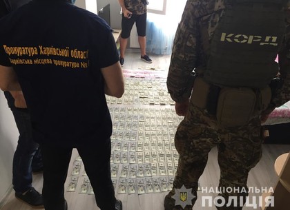 Полицейские Харькова разоблачили драг-диллеров, которые через мессенджер организовали магазин по продаже наркотических средств и психотропных веществ (ФОТО)