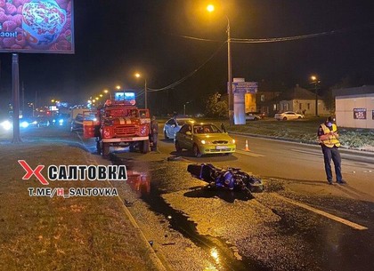 ДТП: в лобовом столкновении мотоцикла и Skoda погиб пассажир (ВИДЕО)