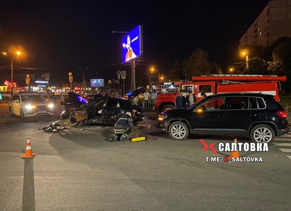 Жуткая авария напротив Каравана (ВИДЕО, ФОТО)