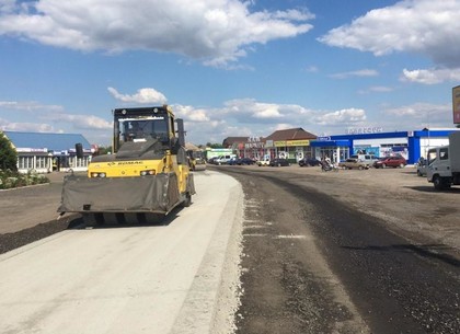 В этом году дорожники отремонтируют 18,3 км дороги Чугуев - Печенеги - Великий Бурлук