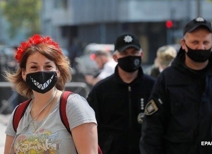 С понедельника, 24 августа, в Харькове ввели ограничения «оранжевого» уровня пандемии