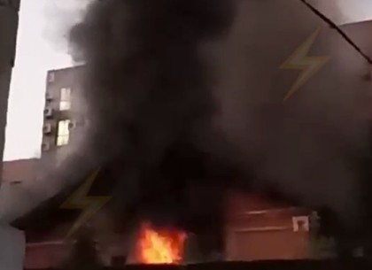 Видео: горит здание полиции (Telegram)