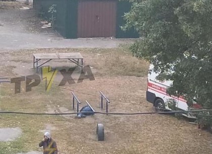 ФОТО: На спортивной площадке обнаружили труп (Соцсети)