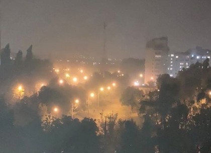 ФОТО: В Харькове – смог от пожаров в Луганской области (РЕДПОСТ)