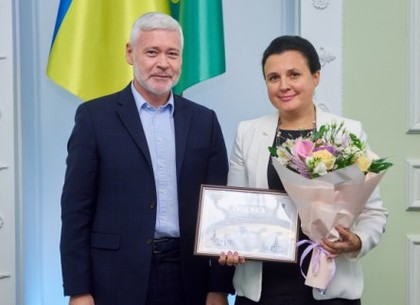 Педагогов Киевского района поздравили с профессиональным праздником (Горсовет)