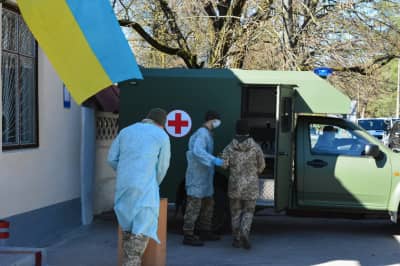 В Харькове двое военных госпитализированы с подтвержденным COVID-19 (МО Украины)
