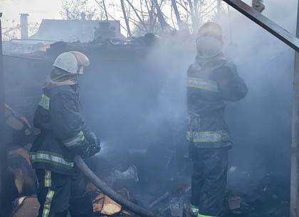 ФОТО: Пожар в Жихаре: спасатели 18 часов боролись с огнем (ГСЧС)