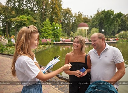 В Харькове прошла фото-акция «Семейные ценности» (Горсовет)