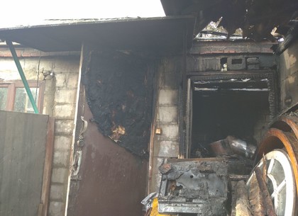 В Харьковской области огонь уничтожил летнюю кухню (ГСЧС)