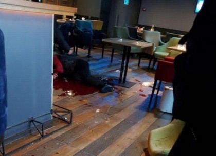 ВИДЕО: Убийство в ресторане в Харькове: полиция назвала причиной конфликта случайную ссору