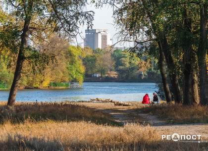 Харьков пережил самый теплый октябрь (Гидрометцентр)