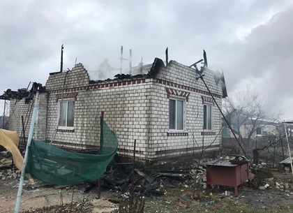 Пожар: жители дома остались без крыши накануне зимы (ГСЧС)