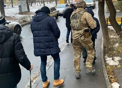 ФОТО: Бывший снайпер ЛНР скрывался в Харькове (СБУ)