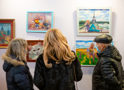 ФОТО: В Харькове проходит выставка живописи и графики «Присутствие ...» (РЕДПОСТ)