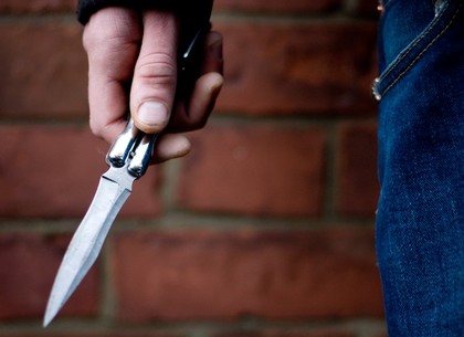Приставил к лицу мальчика нож: подростку-грабителю сообщили о подозрении (Прокуратура)
