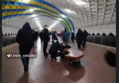 ВИДЕО: Человеку стало плохо в метро - Обновлено