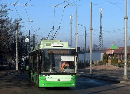 Игорь Терехов поручил привести в порядок троллейбусы