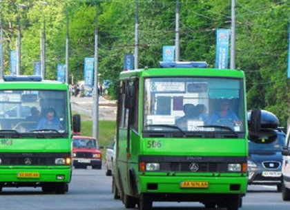 На Красную горку в Харькове откроют дополнительные автобусные маршруты
