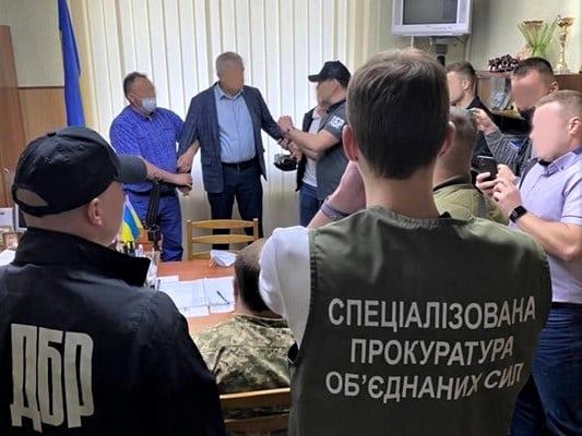 В Харькове военком одного из терцентров разоблачен на взятке
