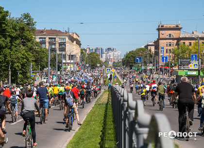 Внимание водителям: Велодень на три дня изменит схему движения в центре Харькова