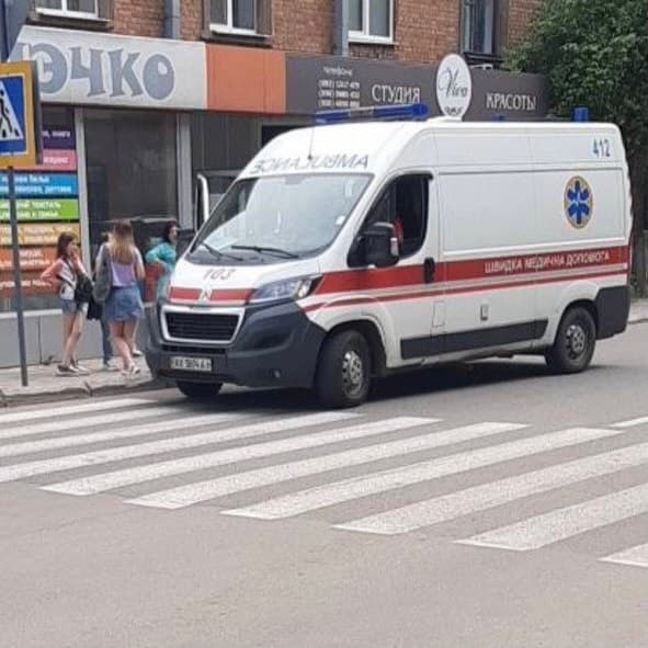 ДТП Харьков: Водитель сбил ребенка и уехал, бросив его на дороге