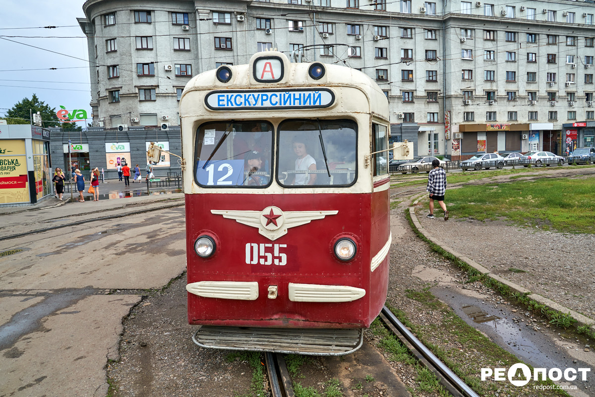 В Харькове запустили рейс ретро-трамвая