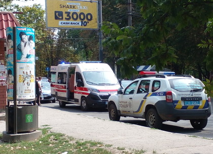 Пенсионера сбили возле остановки: информация патрульных Харькова (фото)