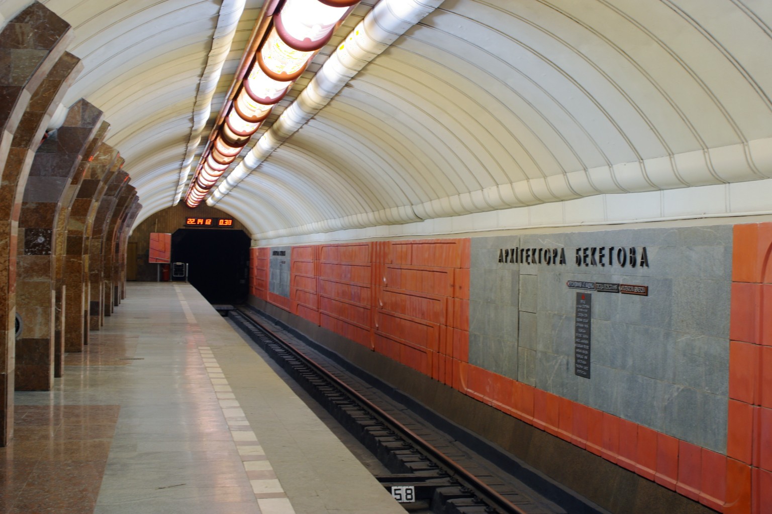 Харьковский метрополитен продлит свою работу