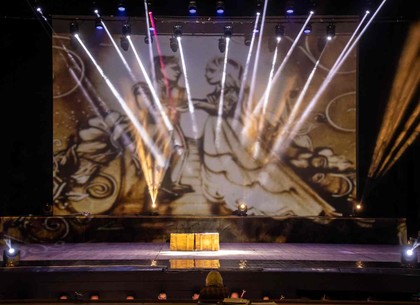 В харьковском театре оперы и балета пройдет свето-музыкальный перформанс «Light & Space»