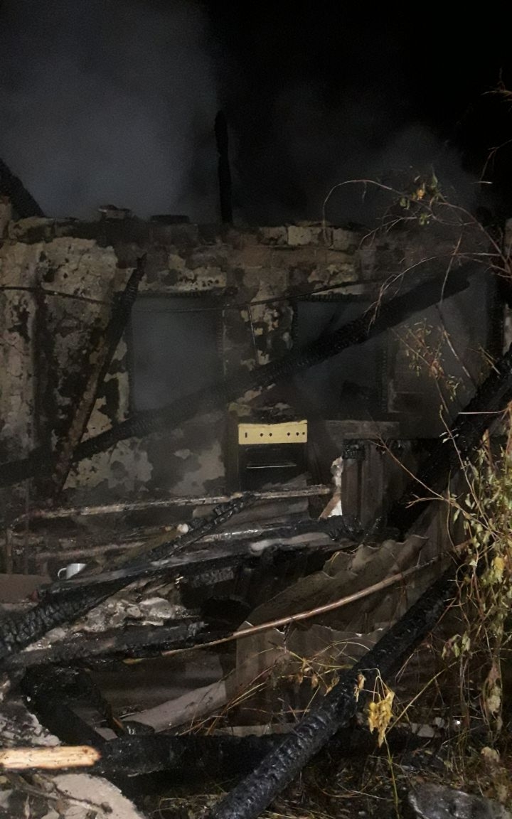 В Харьковской области нашли труп во время тушения пожара
