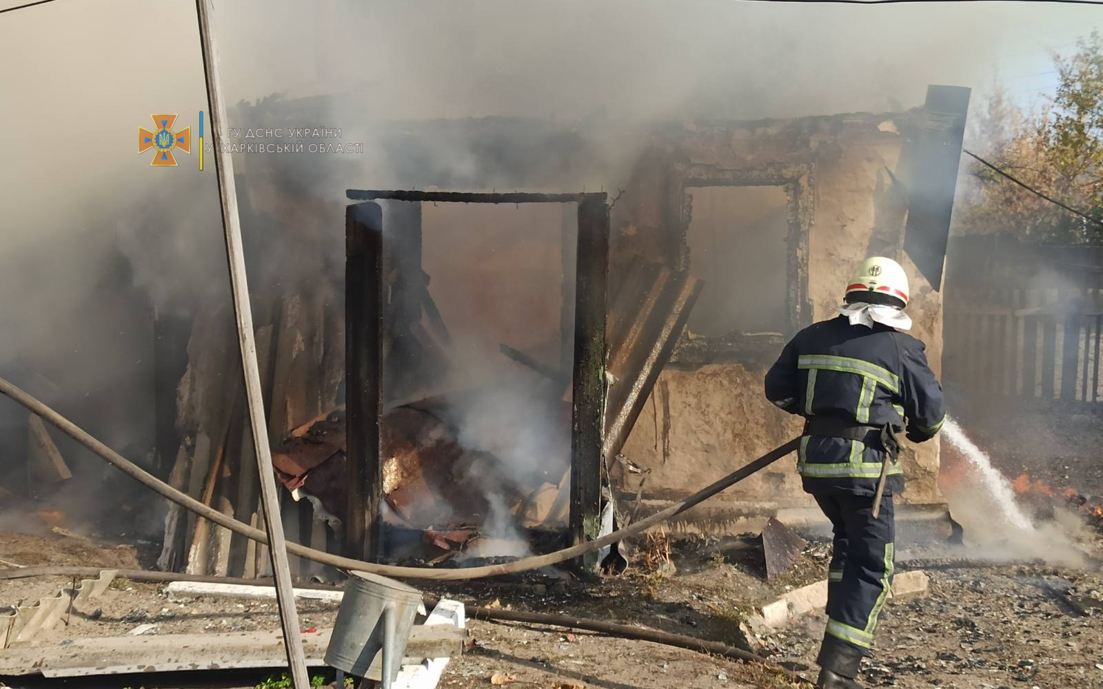 В Харьковской области тушили пожар