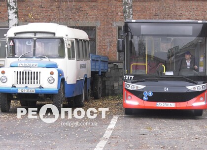 В Харькове появилась возможность стать водителем муниципального автобуса