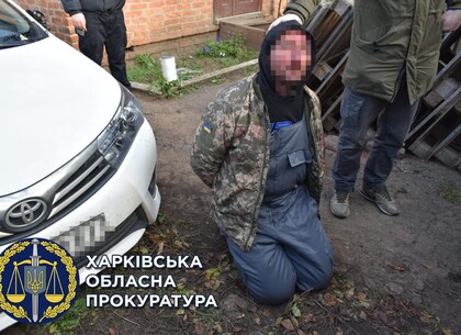 Связали и ограбили на 50 тысяч: в Харькове на горячем попался налетчик (фото)