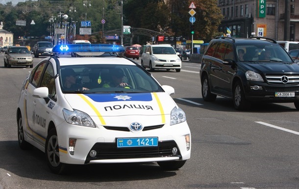 Терехов просит патрульных из других городов навести порядок в Харькове