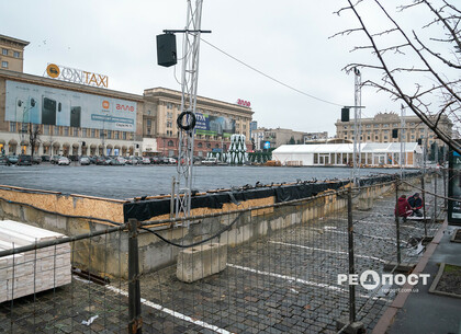 Ограничено движение и запрещены парковки на главной площади Харькова