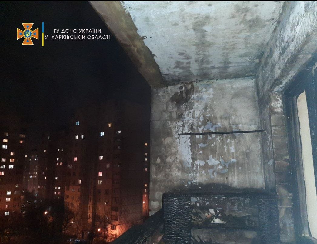 Пожар Харьков: На Садовом проезде горел балкон в девятиэтажке