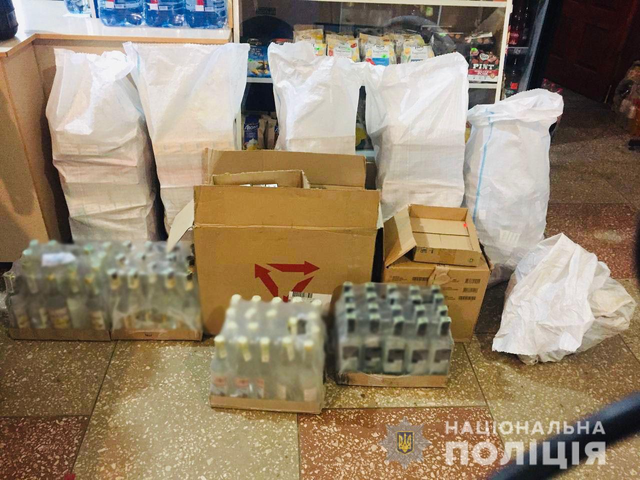 На Харьковщине местный предприниматель продавал паленый алкоголь. Новости Харькова