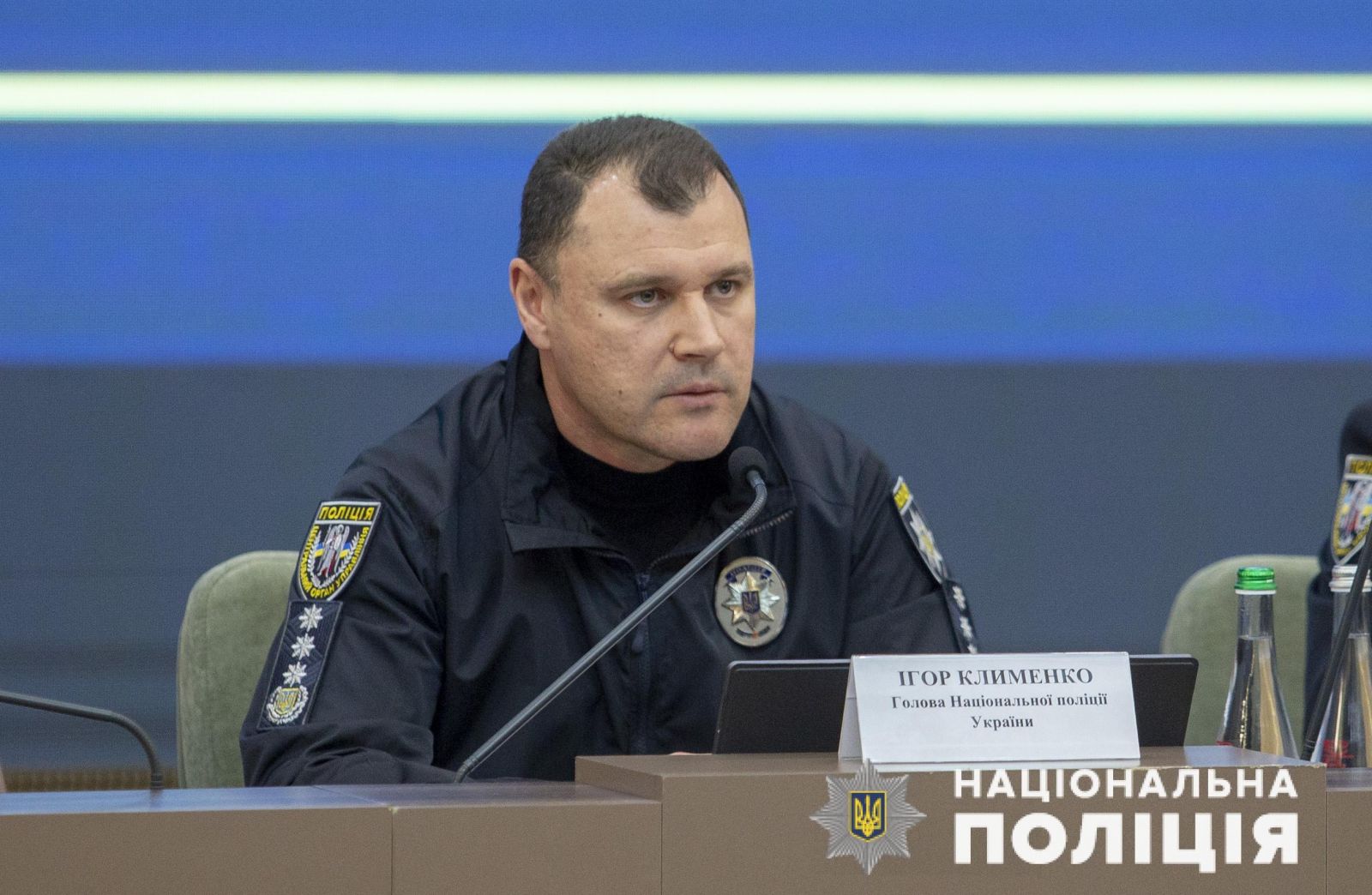 Усиленный режим службы полицейских продлили в Украине