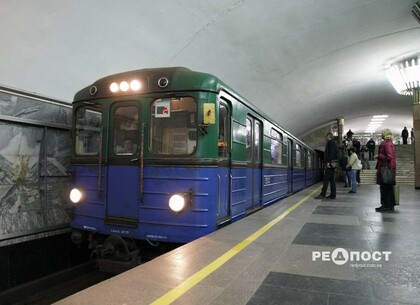 Когда сократятся интервалы движения в метро Харькова (обновлено)