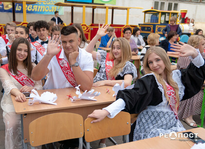 Школьные линейки Харькова пройдут в «Zoom»