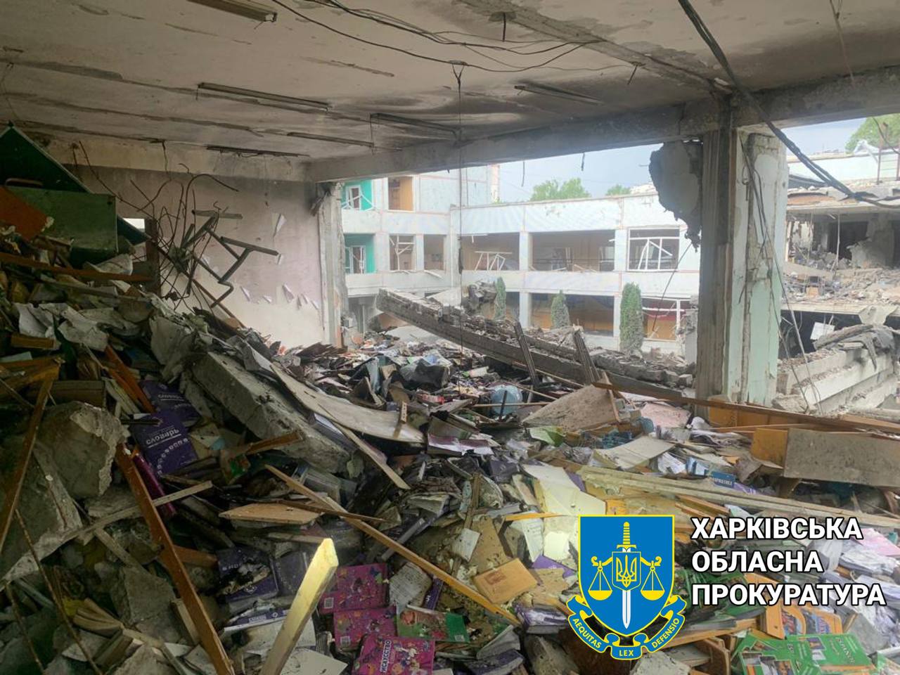 Харьков оккупанты обстреляли школу 
