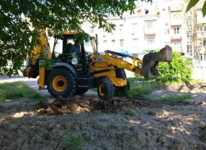 Коммунальщики Харькова отремонтировали магистральный водопровод