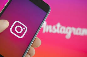 Instagram будет тесnировать возраст с помощью селфи