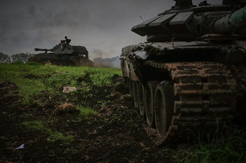 поле боя танки украина