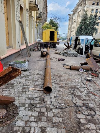 Новини Харькова: газопровод, пошкодженій внаслідок авіаудару у центрі міста, відремонтовано