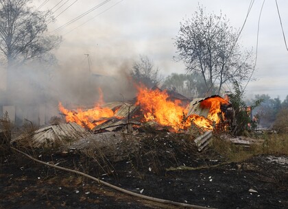 У селі під Харковом після обстрілів зайнялися 12 пожеж