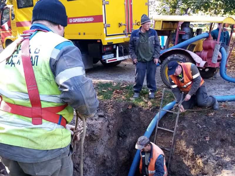 Лквідували сотні аварій на мережах комунальники Харкова